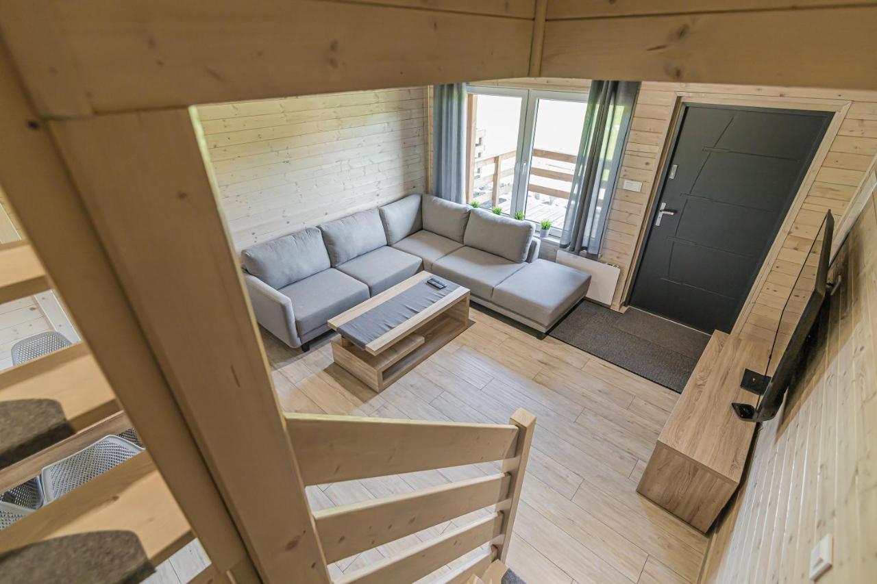 Wycisznia - Drewniane Caloroczne Ferienhaus